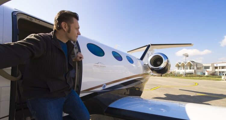 How to Plan the Perfect Private Jet Getaway